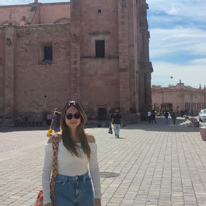 Meet your Posher, Fernanda